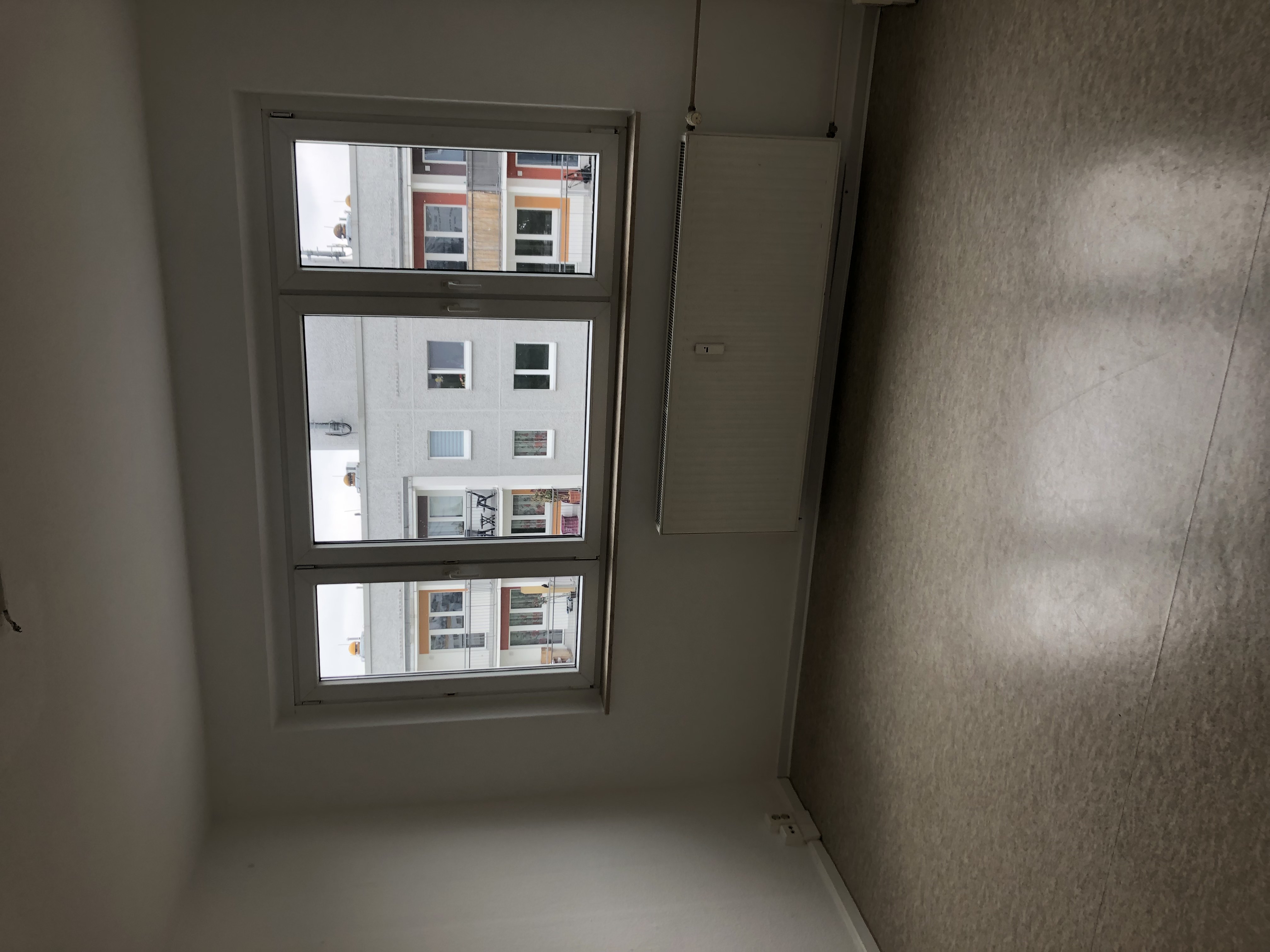 Ansicht Erfurt, Konrad-Zuse-Straße 11, Pendler und Studenten aufgepasst!     (ME 709)