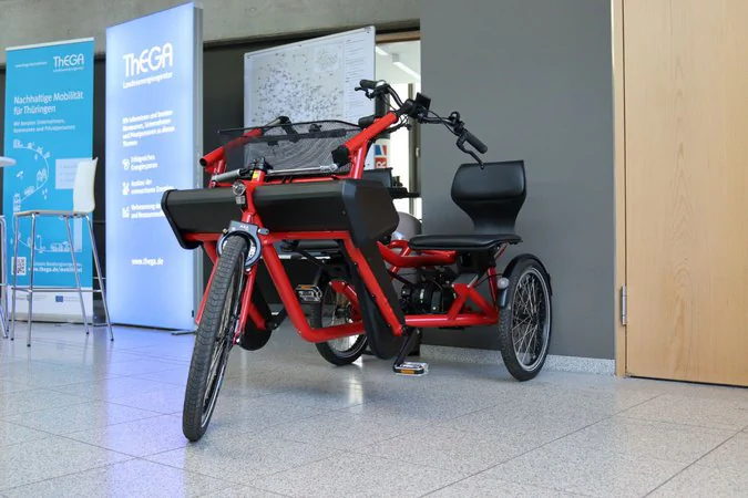 Thüringer Mobilitätskonferenz Rotes Lastendreirad auf der Konferenz