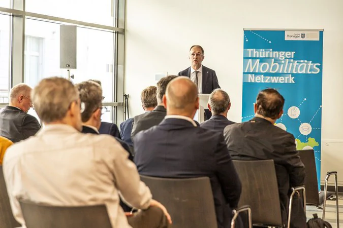 Thüringer Mobilitätskonferenz Das Publikum eines Vortrages von hinten