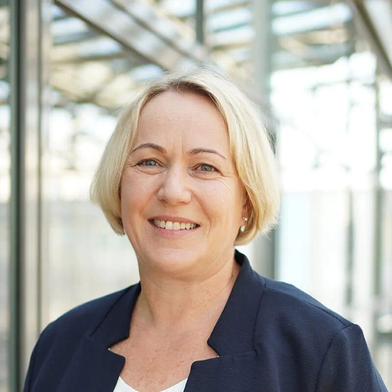 Cathrin Kamilli Cathrin Kamilli